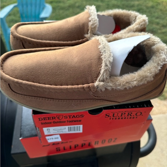Deer Stags Men’s Slippers. Size 8 - Picture 1 of 6